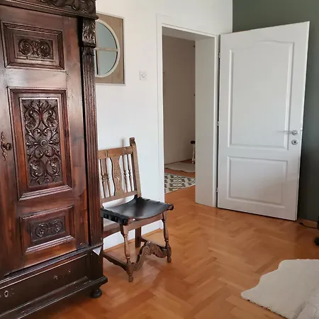 Crystal * كراغوييفاك