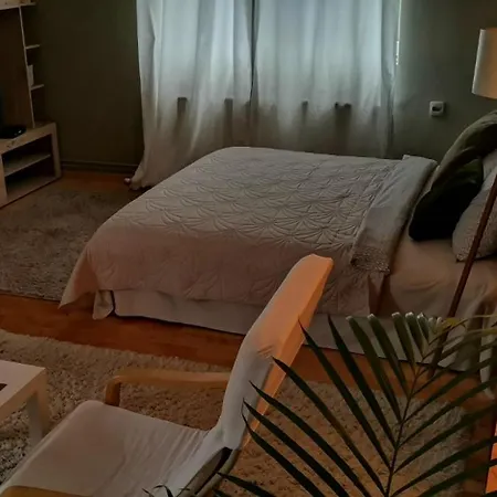 شقة Crystal كراغوييفاك